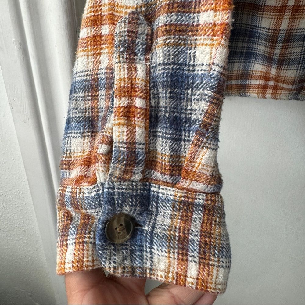 American Eagle Outfitters Crop Plaid Flannel Button Up Shirt Blue Orange Size M - Picture 4 of 8